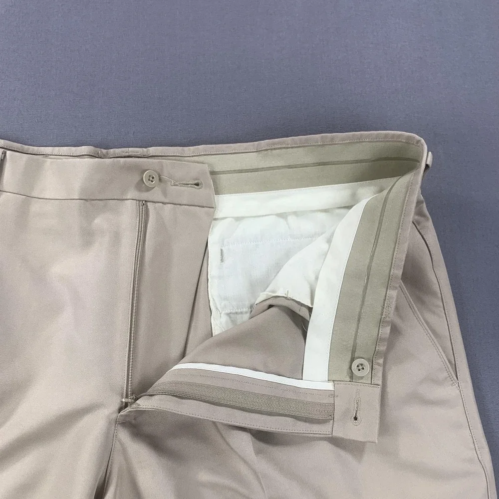 Nike Golf Tour Shorts Men 40 Khaki‎ Pleated Performance Sticky Waist Stretch EUC